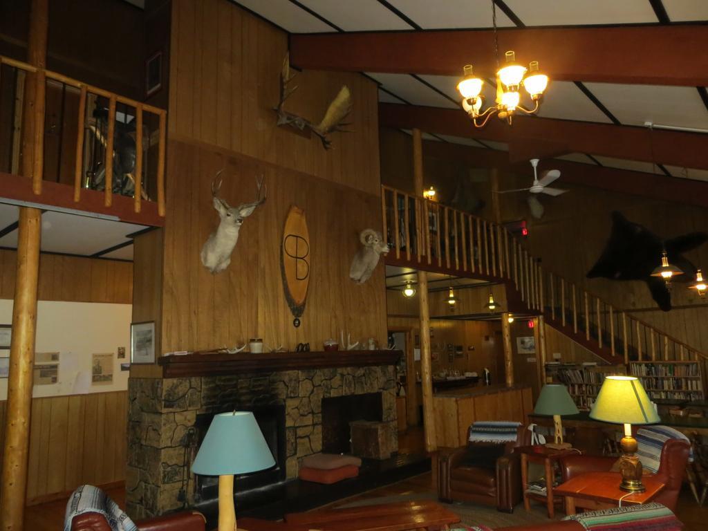 Black Cat Guest Ranch Brule Mines Exterior foto